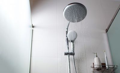 Water-Efficient Shower System